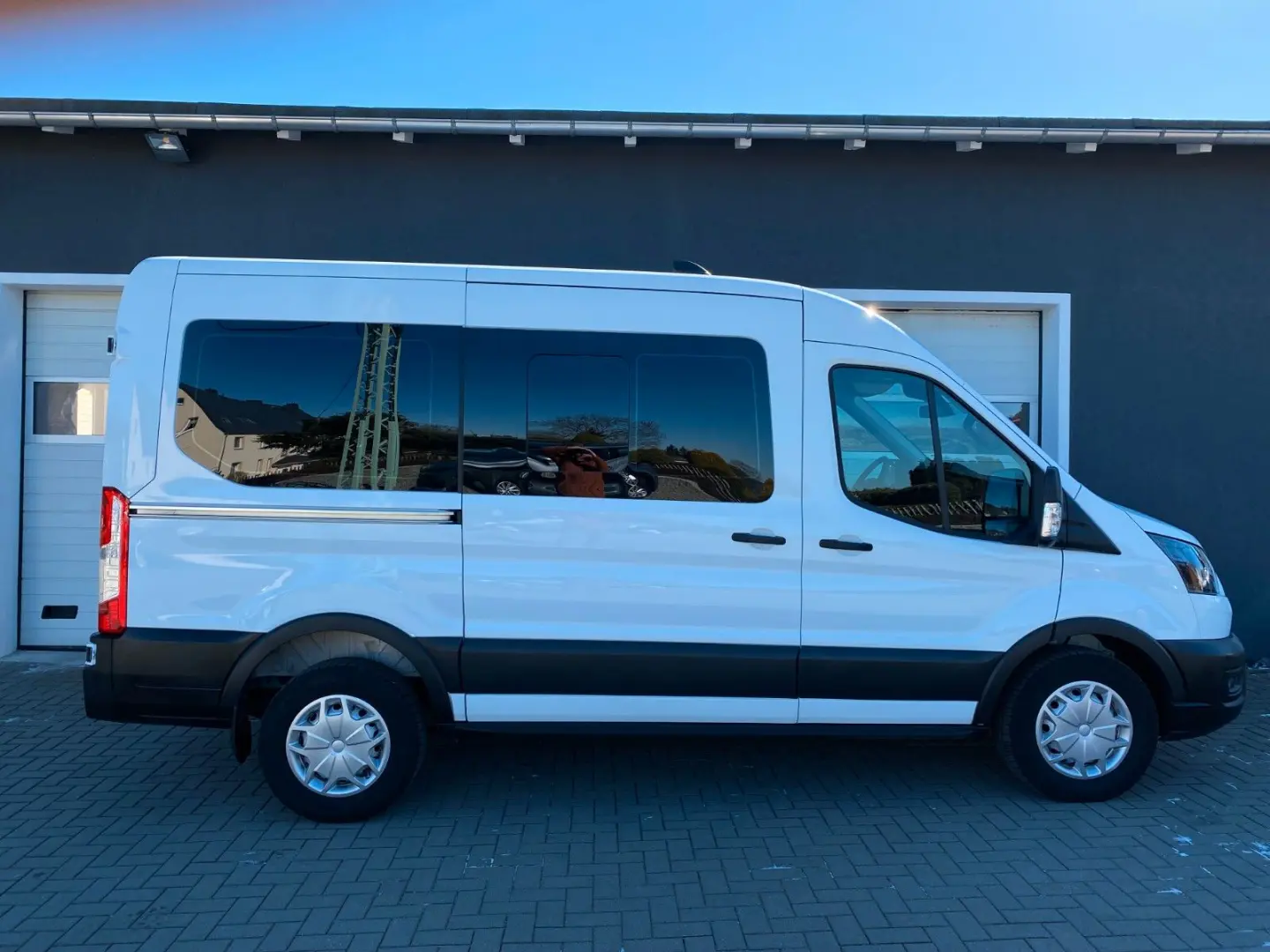 Transit 330 L2H2 Trend 8-SITZE PDC S-HEIZ GARANT