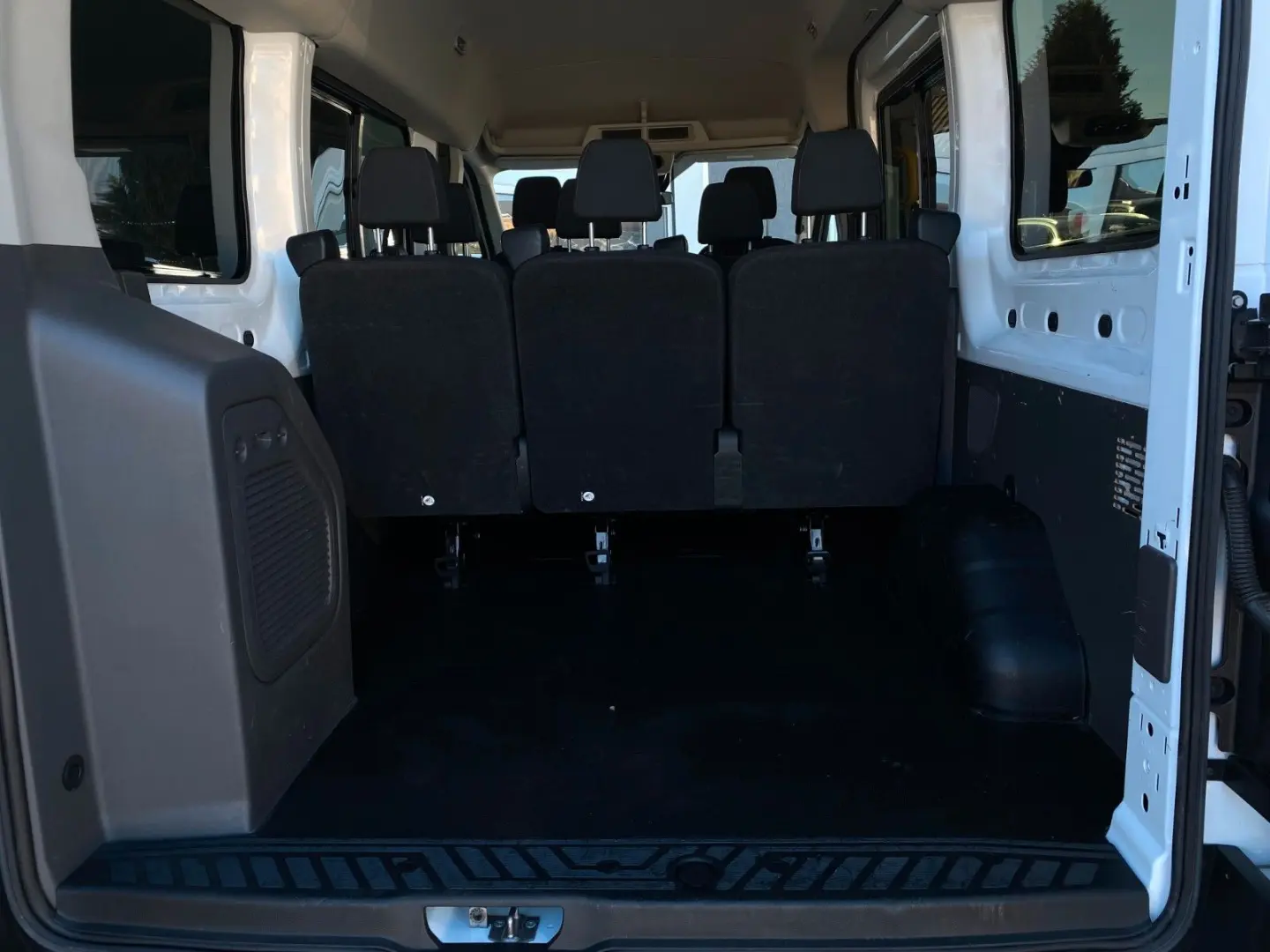 Transit 330 L2H2 Trend 8-SITZE PDC S-HEIZ GARANT