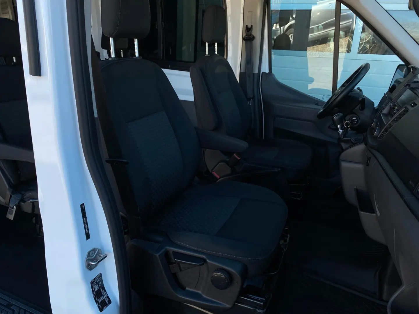 Transit 330 L2H2 Trend 8-SITZE PDC S-HEIZ GARANT