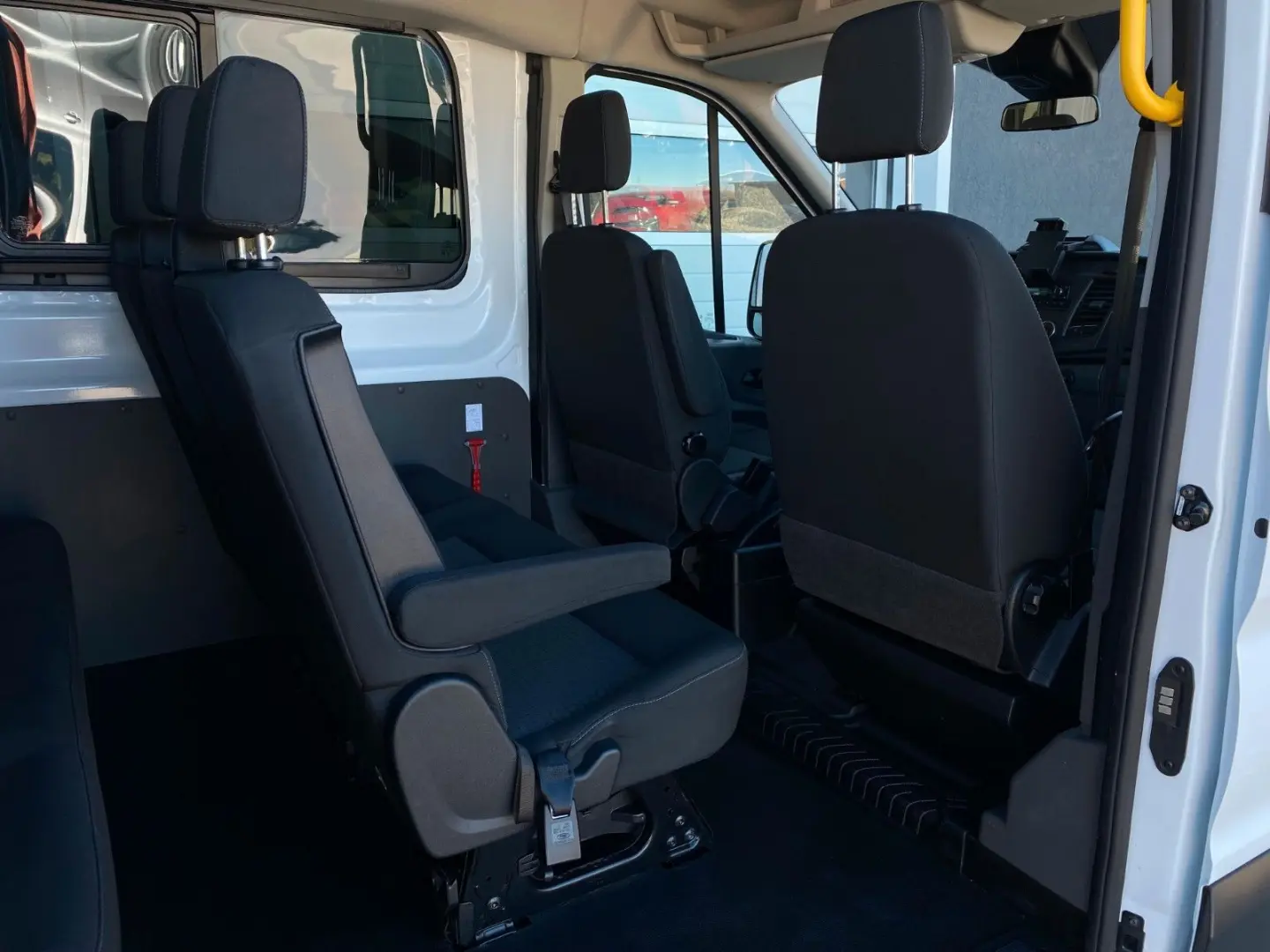 Transit 330 L2H2 Trend 8-SITZE PDC S-HEIZ GARANT