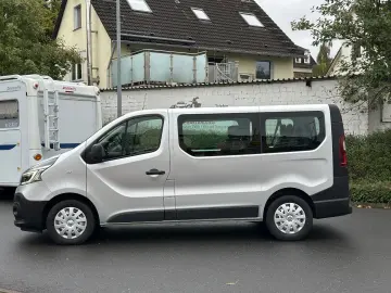 Trafic  L1H1 2 8t Life 9-Sitzer 1.Hand Klima