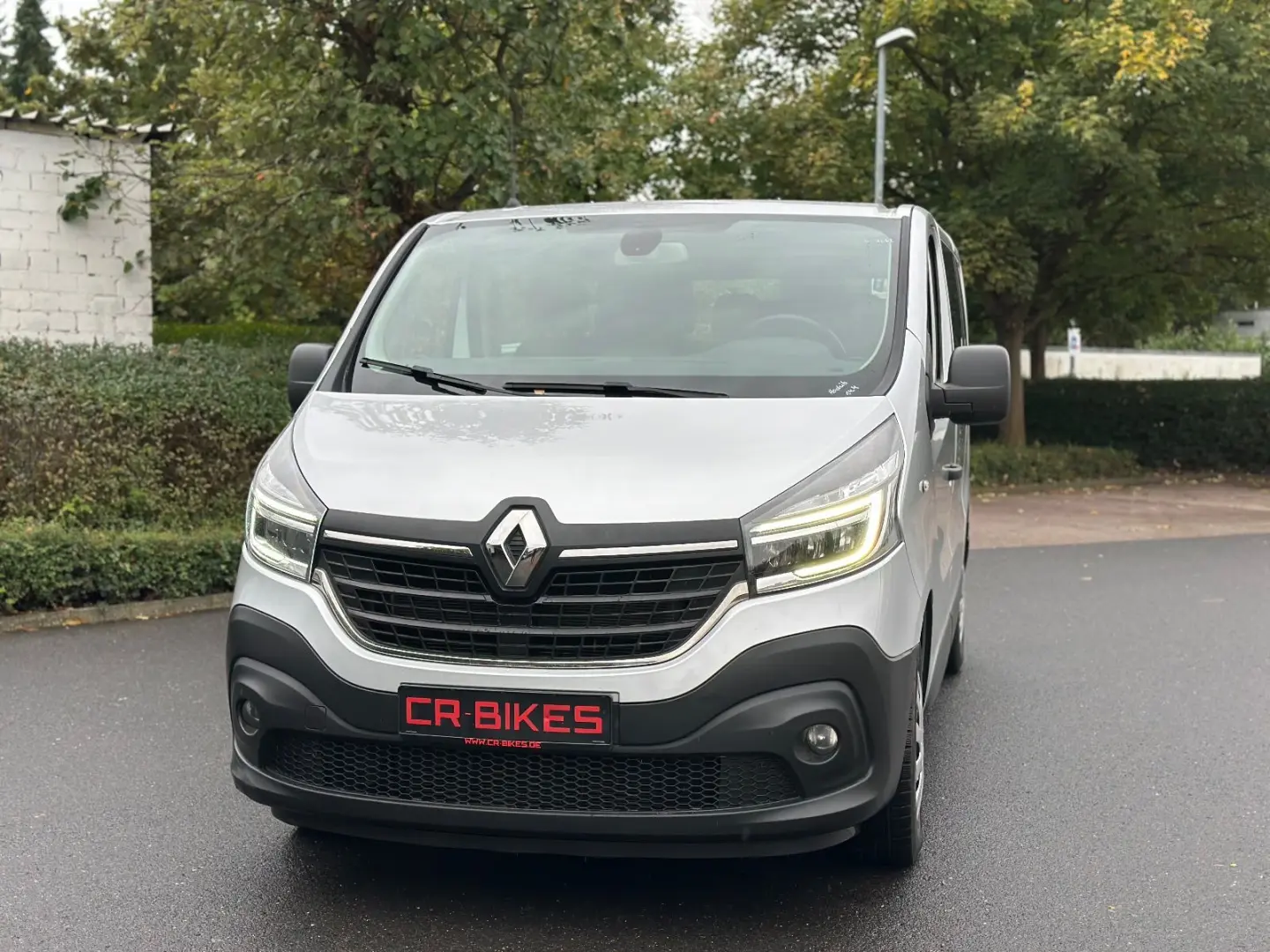 Trafic  L1H1 2 8t Life 9-Sitzer 1.Hand Klima