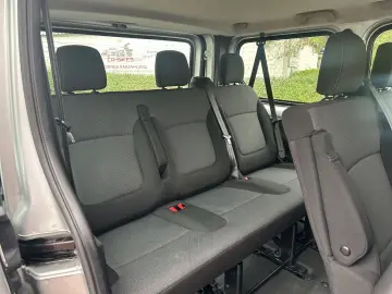 Trafic  L1H1 2 8t Life 9-Sitzer 1.Hand Klima