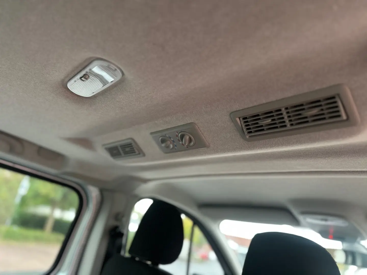 Trafic  L1H1 2 8t Life 9-Sitzer 1.Hand Klima