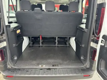 Trafic Combi L1H1 2 8t Life 2.0 dCi 120 EU6d-T