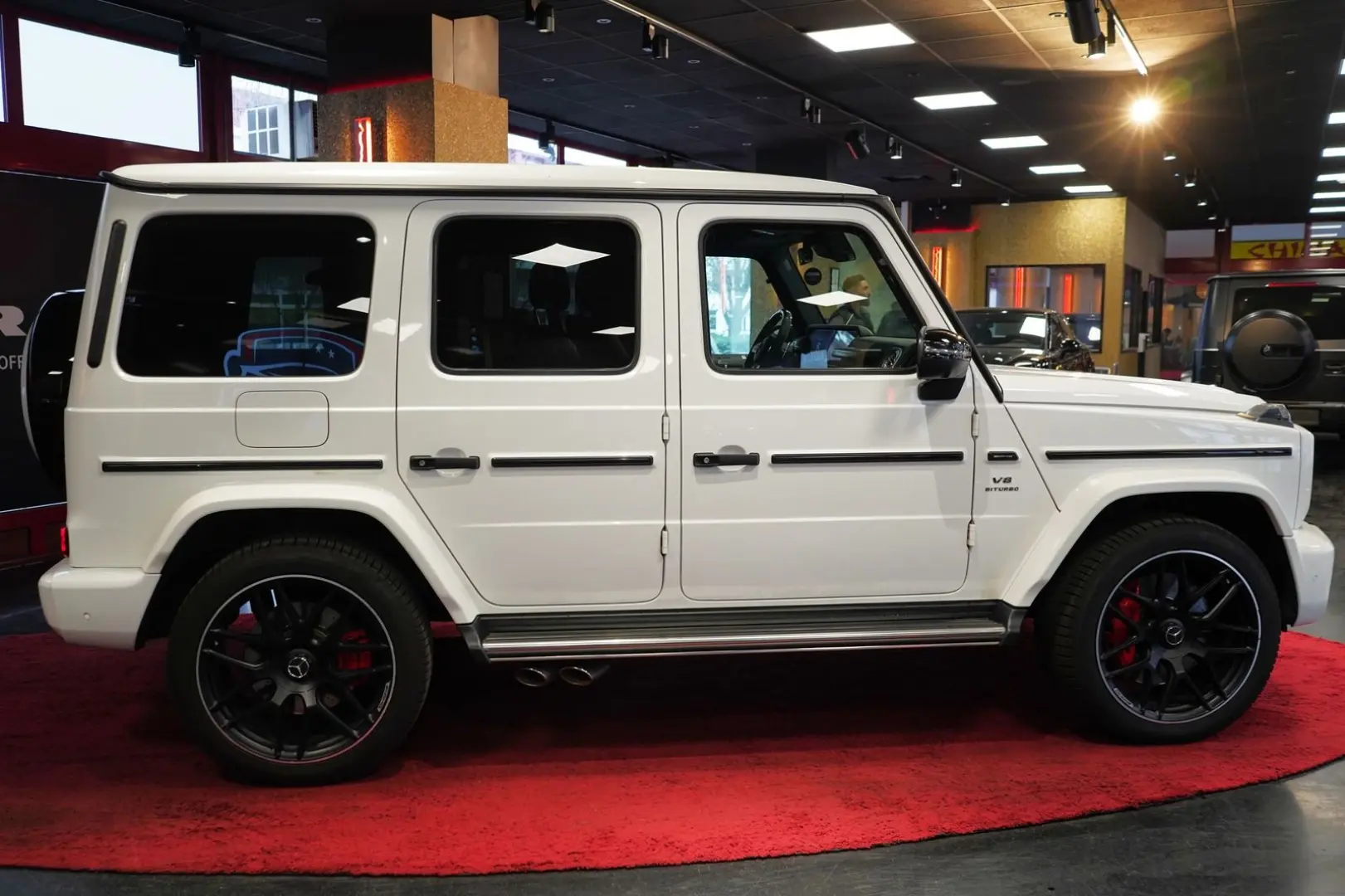 G 63 AMG NIGHT TV CARBON SUPERIOR