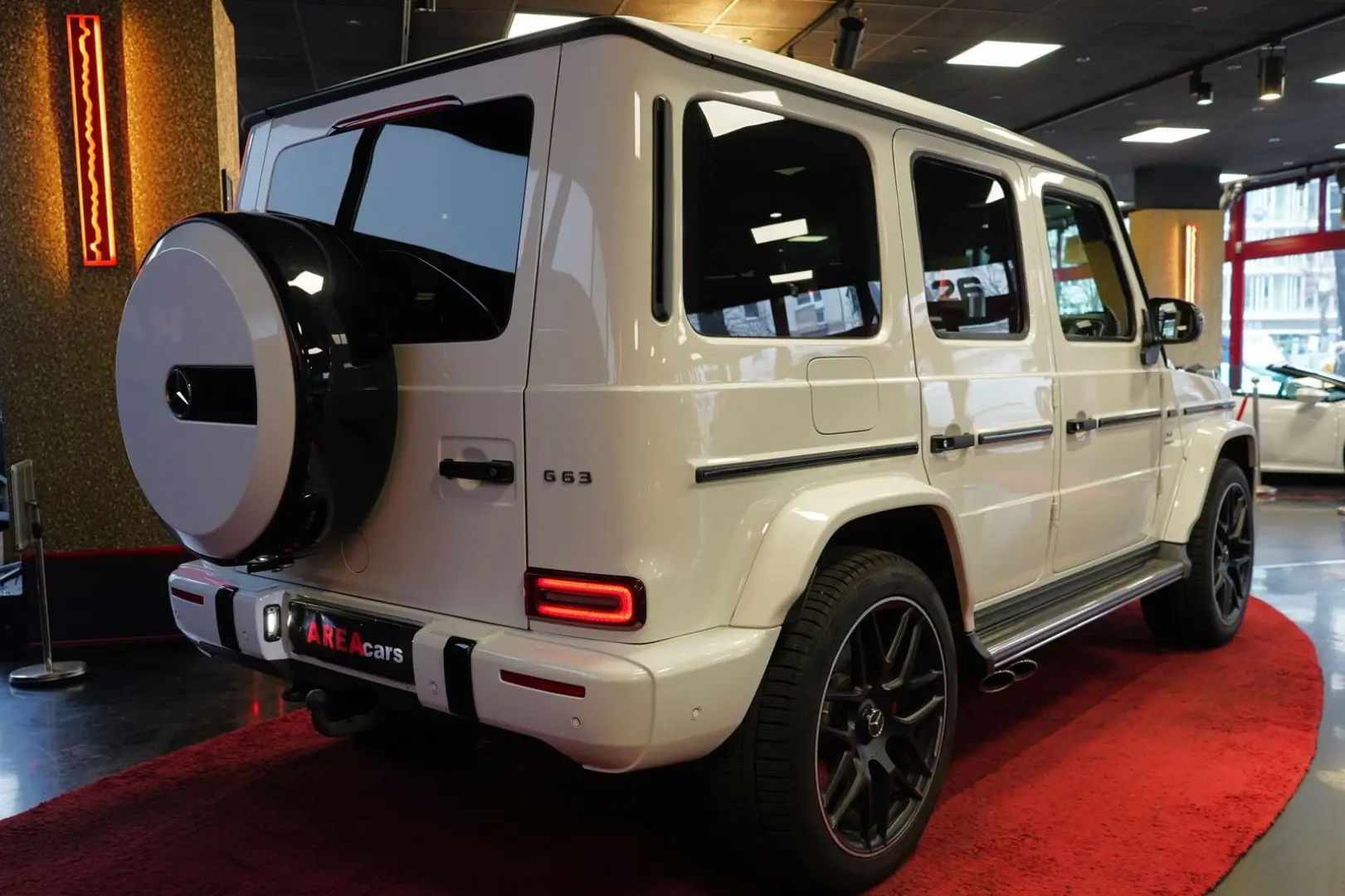 G 63 AMG NIGHT TV CARBON SUPERIOR