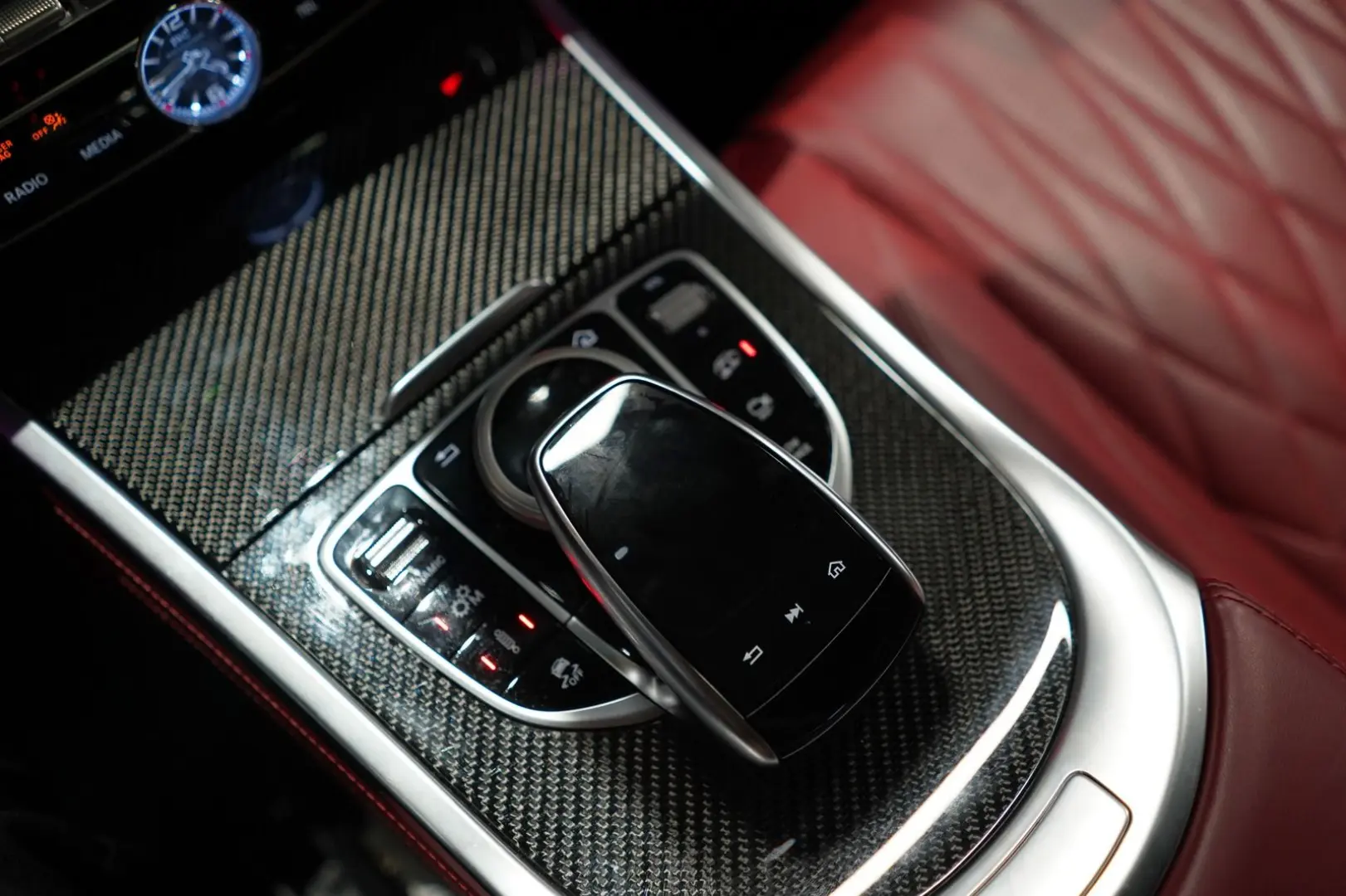 G 63 AMG NIGHT TV CARBON SUPERIOR