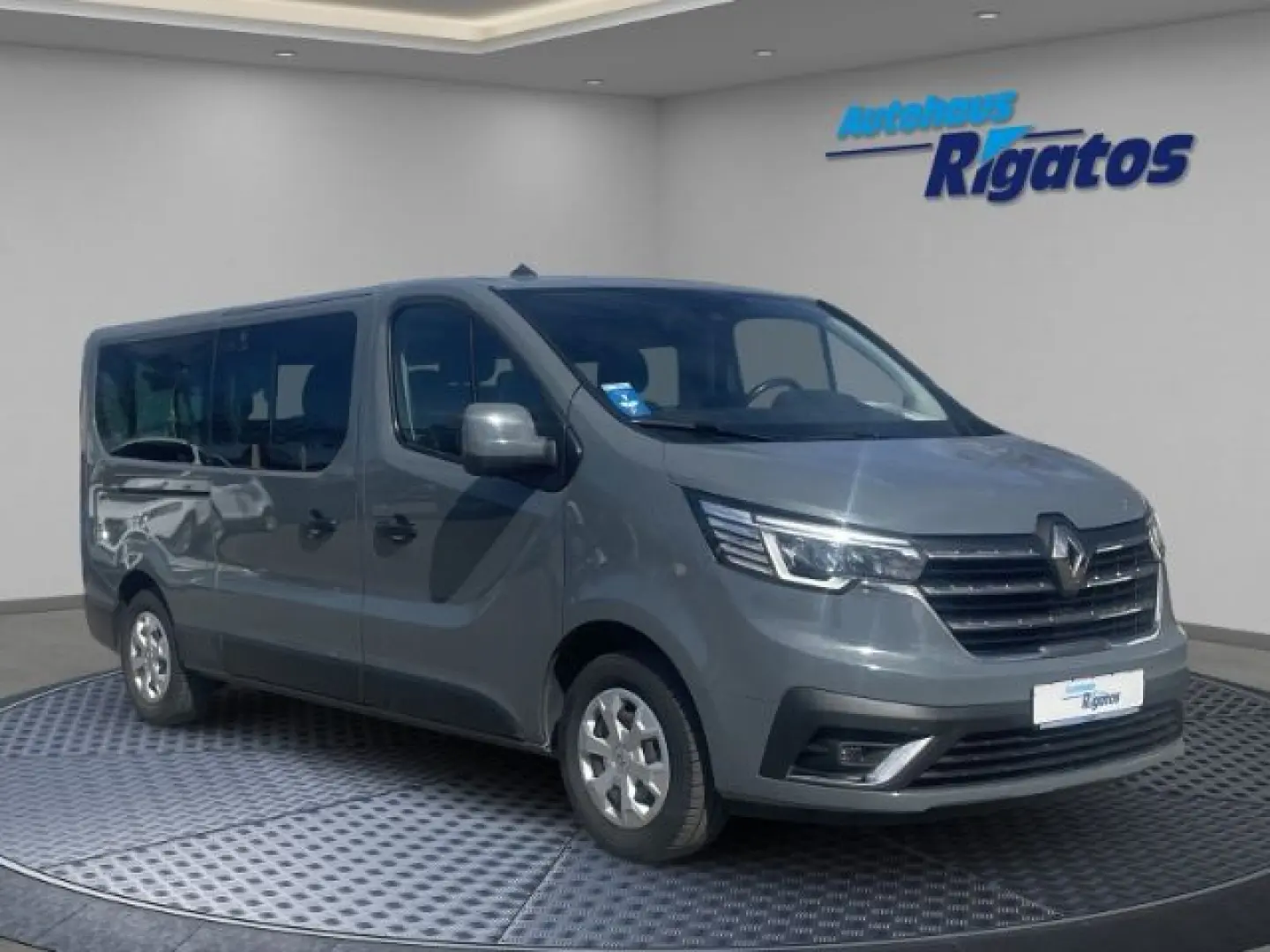 Trafic Life 2.0 Blue dCi 150 L2H1 3.0t  8-Sitzer