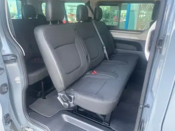 Trafic Life 2.0 Blue dCi 150 L2H1 3.0t  8-Sitzer