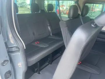 Trafic Life 2.0 Blue dCi 150 L2H1 3.0t  8-Sitzer