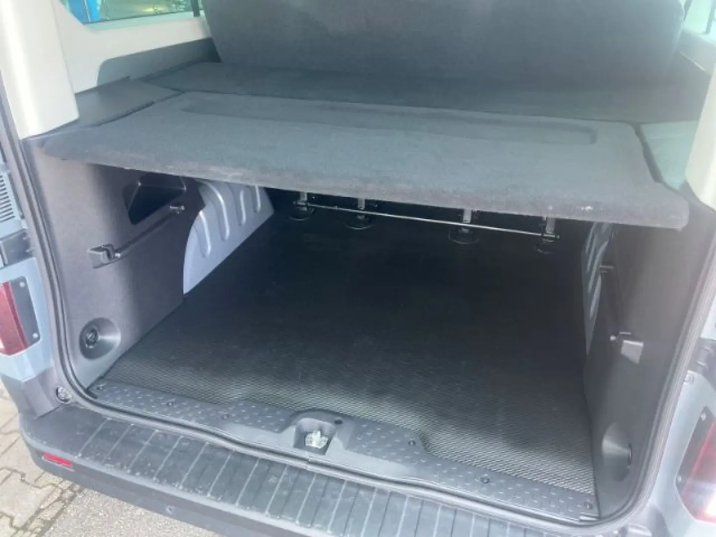 Trafic Life 2.0 Blue dCi 150 L2H1 3.0t  8-Sitzer