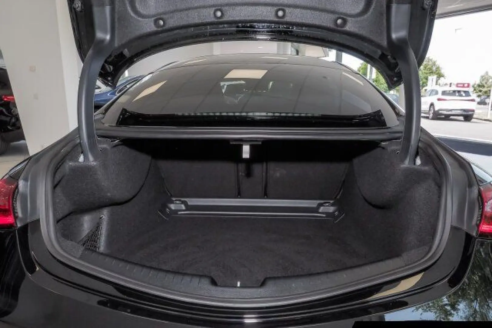 CLE 200 Coupé AMG Line Night Pano Kamera Totw.