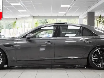 Flying Spur V8 FIRST EDITION MULLINER ROTATING-D
