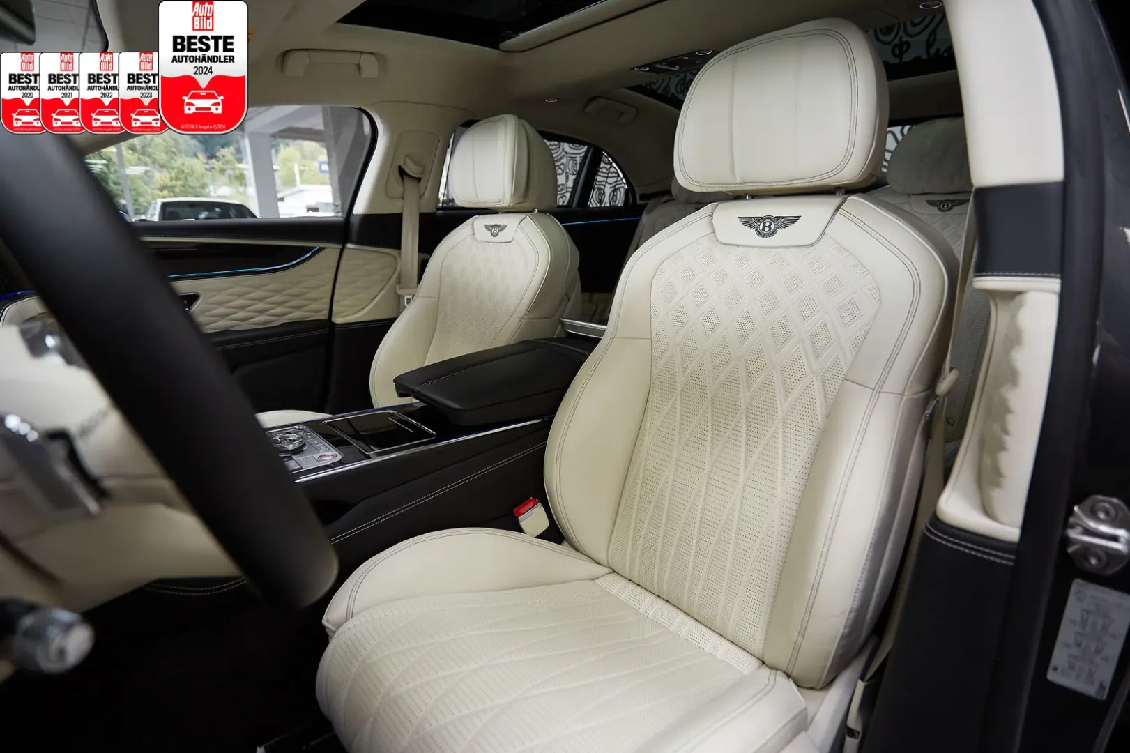 Flying Spur V8 FIRST EDITION MULLINER ROTATING-D