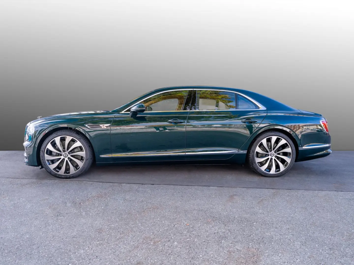 Flying Spur V8   Bentley Nürnberg