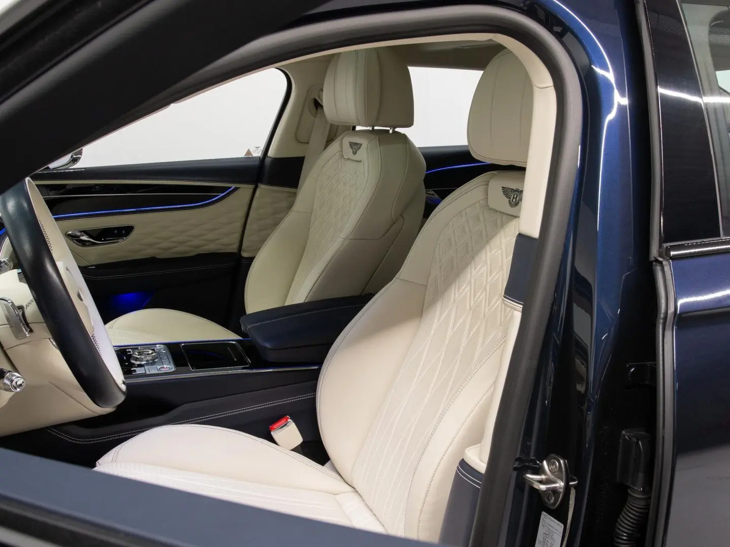 Flying Spur 4.0 V8 TOURING SPEC   B&O   COMFORT