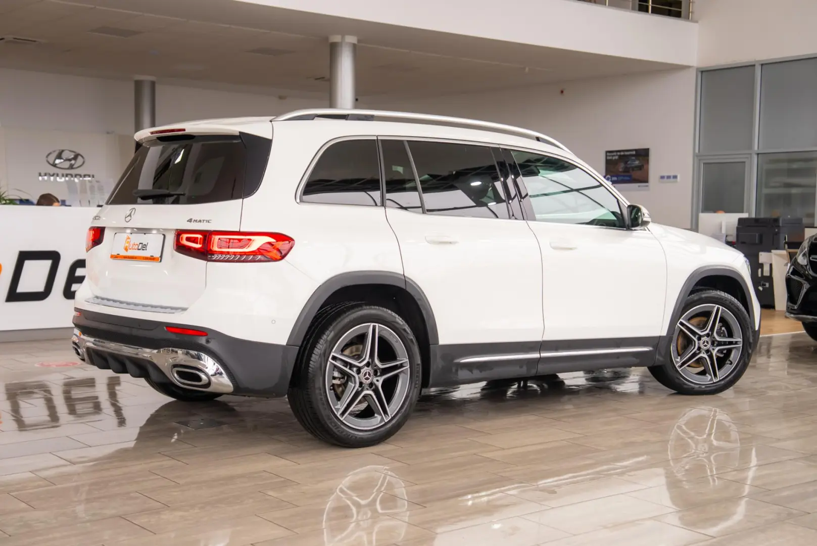 Mercedes-Benz GLB 200D 4MATIC