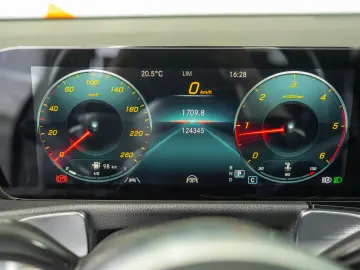 Mercedes-Benz GLB 200D 4MATIC