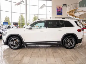 Mercedes-Benz GLB 200D 4MATIC