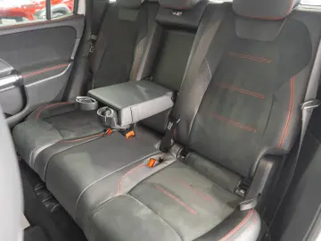 Mercedes-Benz GLB 200D 4MATIC