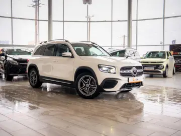 Mercedes-Benz GLB 200D 4MATIC