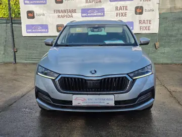 Skoda Octavia Combi 2.0 TDI DSG Style