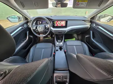 Skoda Octavia Combi 2.0 TDI DSG Style