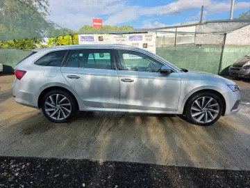 Skoda Octavia Combi 2.0 TDI DSG Style