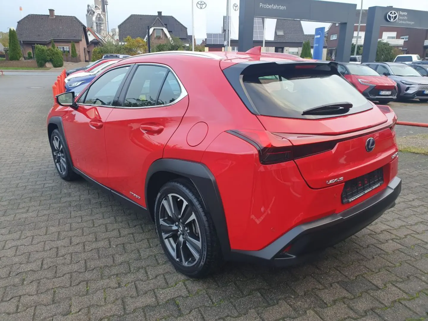 UX 250h  (E-FOUR) Luxury Line 360  Sitzbelüftung