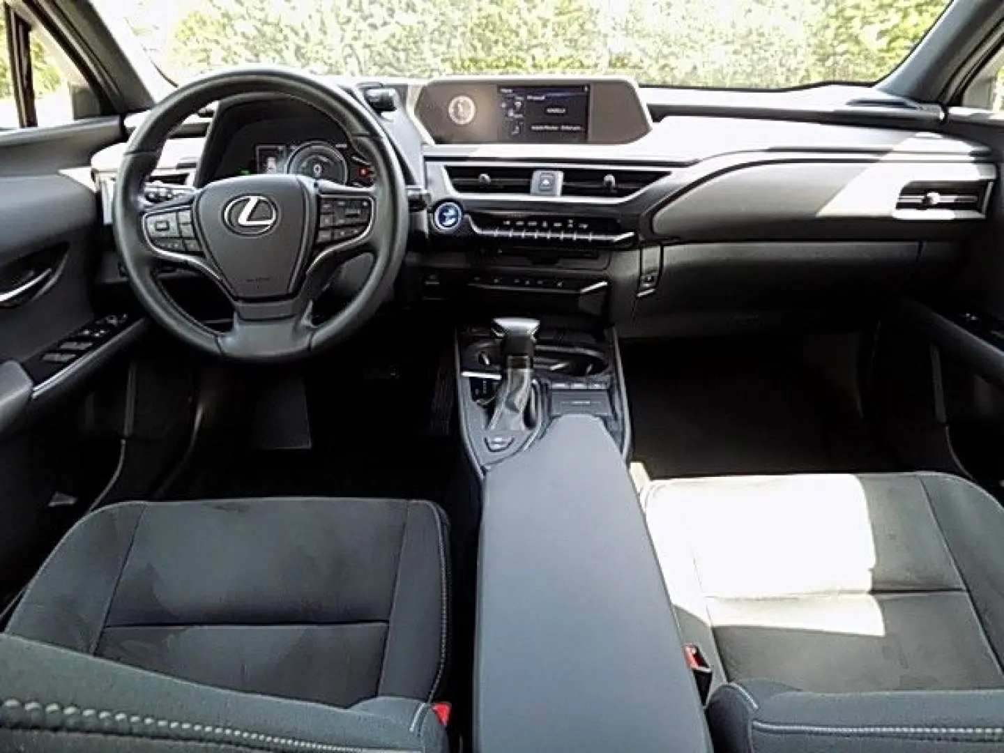 UX 250h 2.0 Klima Rückfahrkamera Sitzheizung