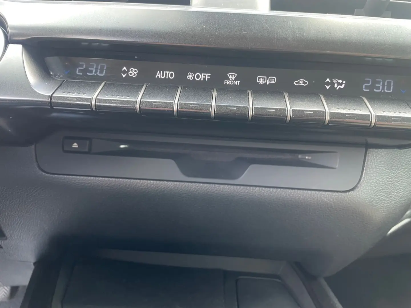 UX250H 2 0 Hybrid Automatik Leder Klima Navi Kam