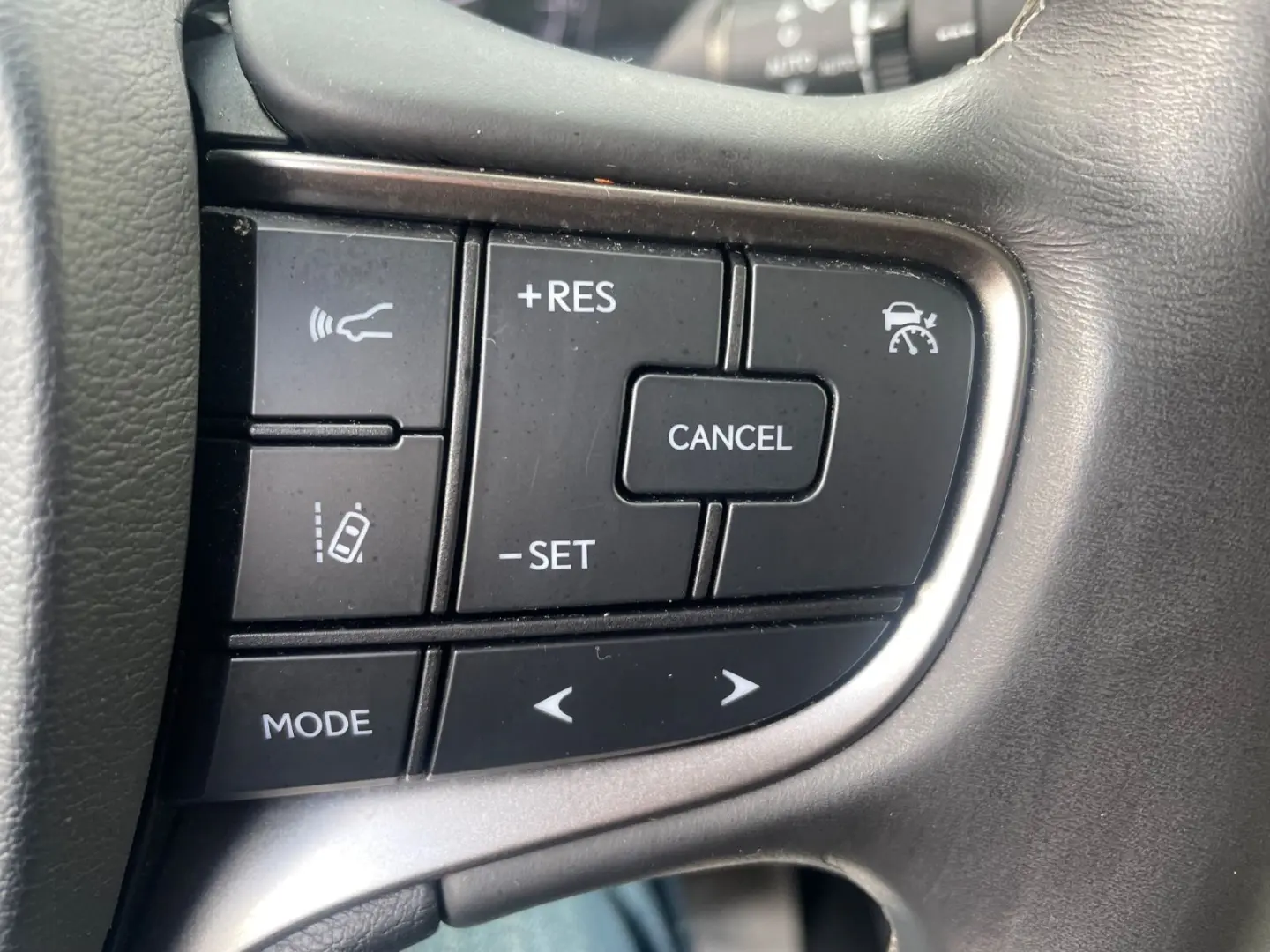 UX250H 2 0 Hybrid Automatik Leder Klima Navi Kam