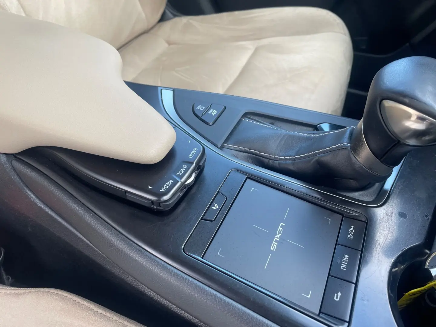 UX250H 2 0 Hybrid Automatik Leder Klima Navi Kam