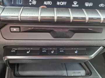 UX 250h Amazing Edition Keyless PDC