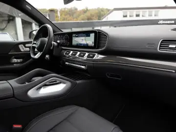 Mercedes Benz - GLS 450 d 4M AMG