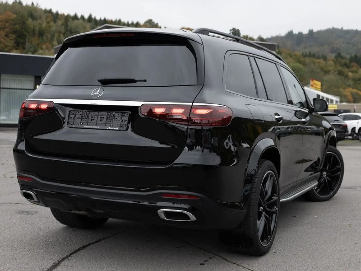Mercedes Benz - GLS 450 d 4M AMG
