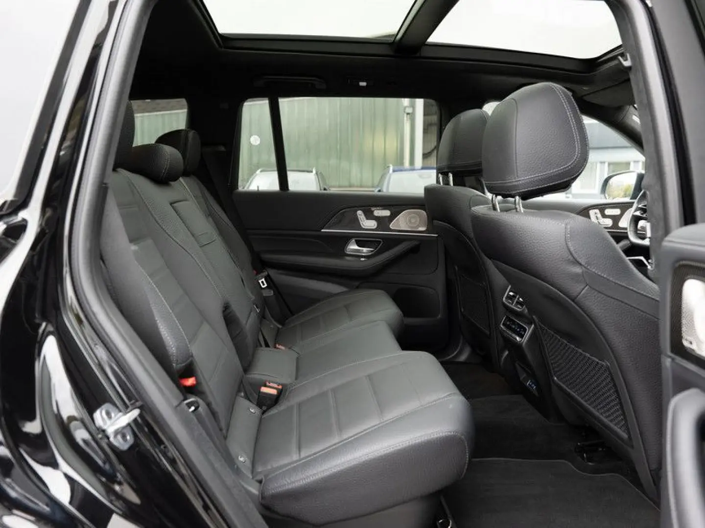 Mercedes Benz - GLS 450 d 4M AMG