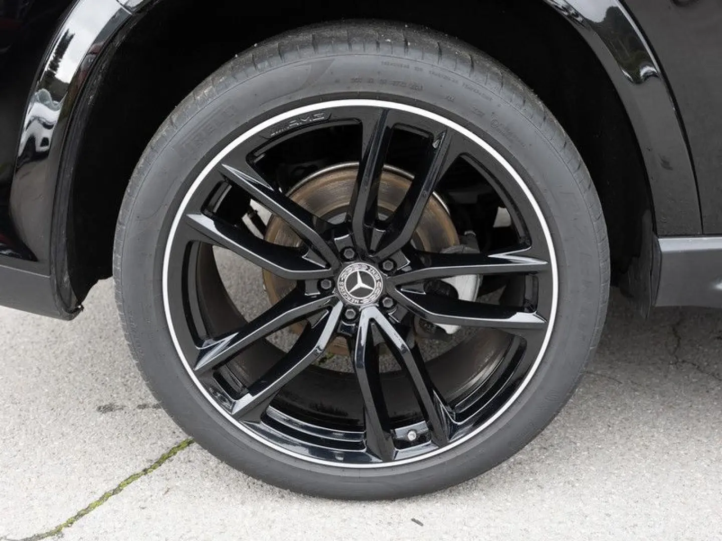 Mercedes Benz - GLS 450 d 4M AMG