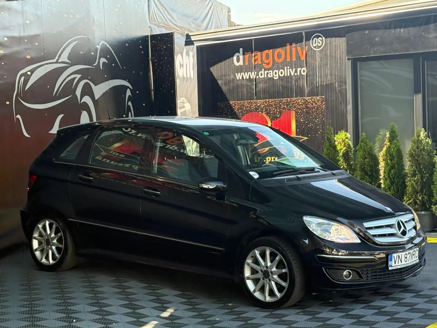Mercedes-Benz B