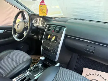Mercedes-Benz B