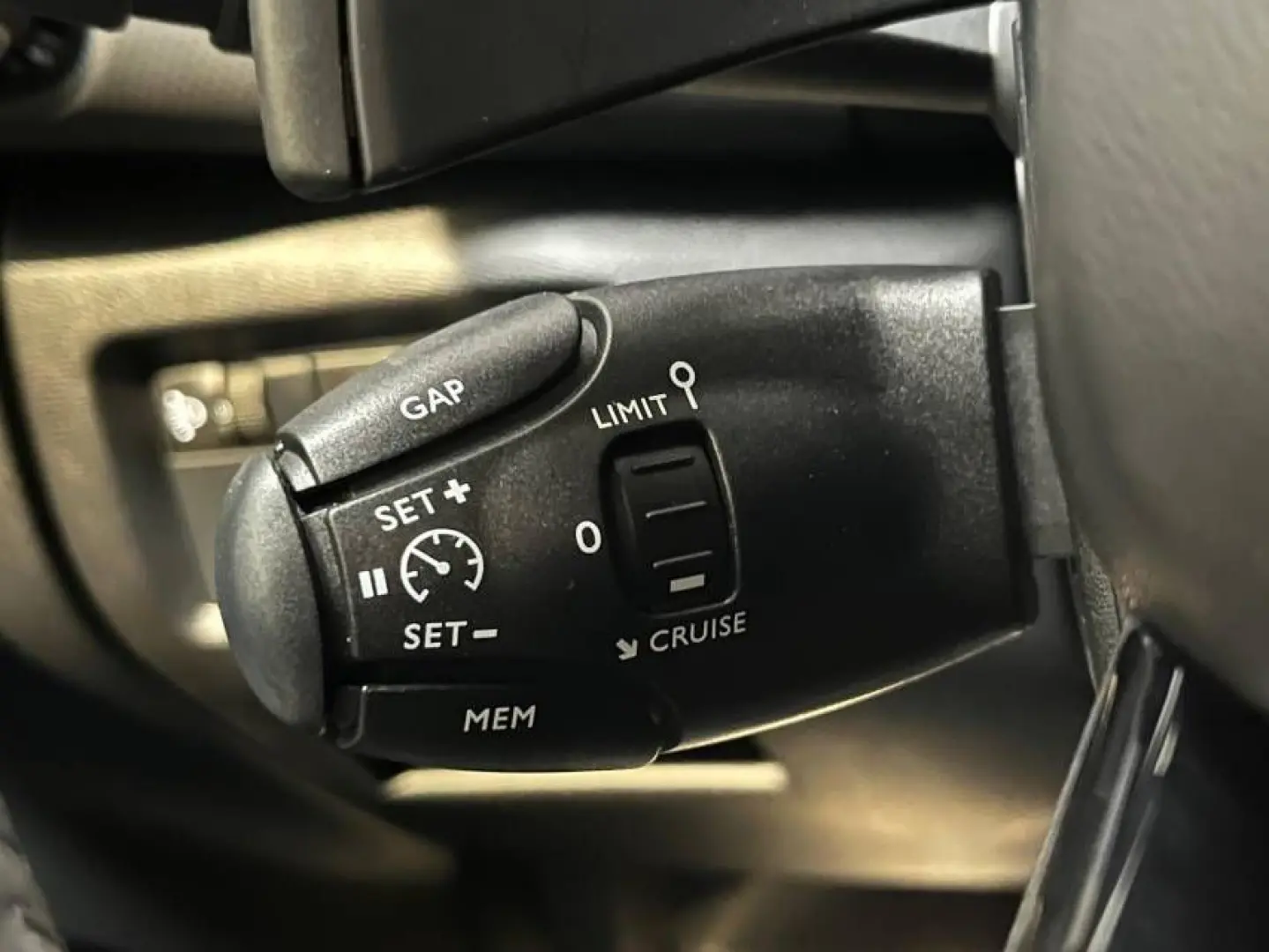 C5 AIRCROSS SHINE PT 130 EAT 8