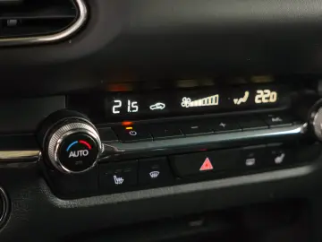 MAZDA CX30