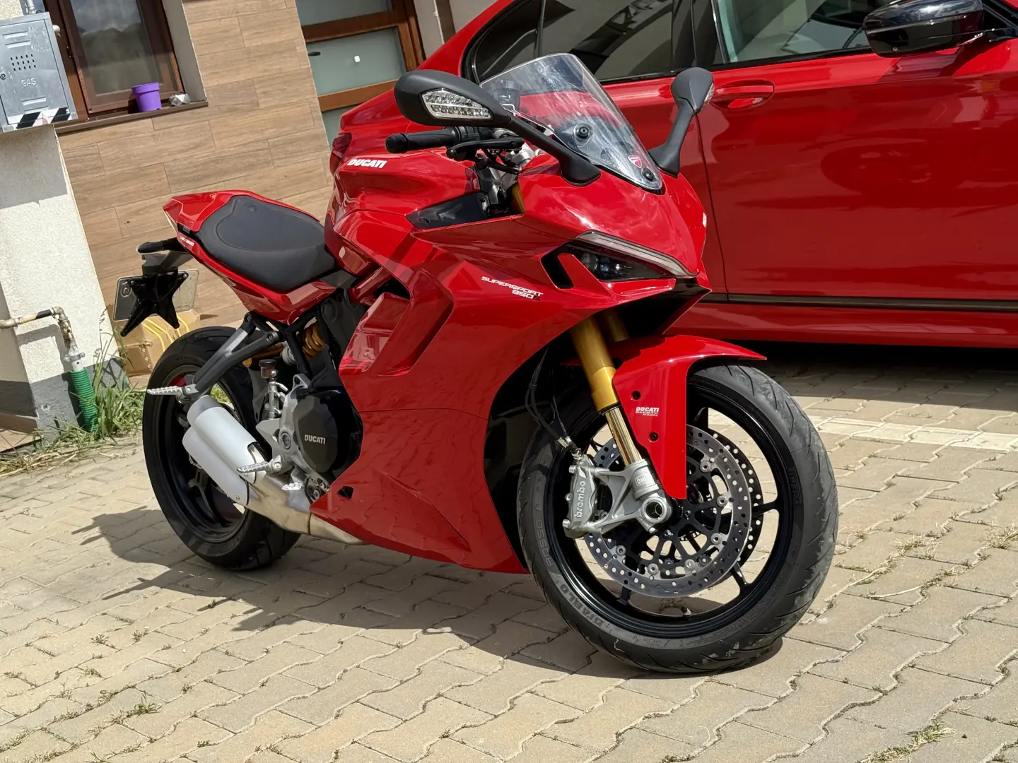 Ducati 950S