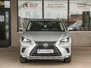 LEXUS NX 300H 2.5