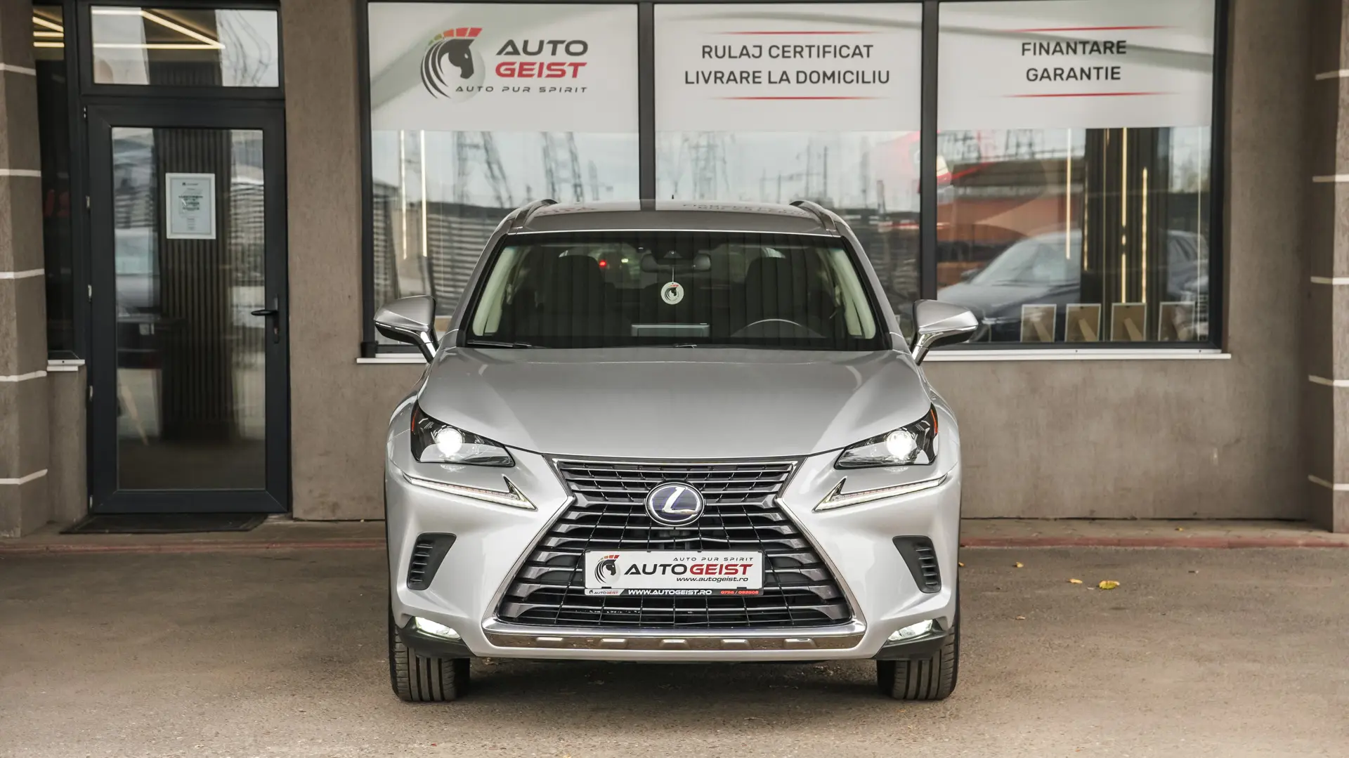 LEXUS NX 300H 2.5