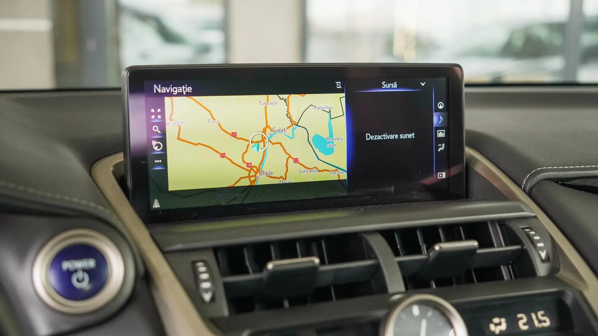LEXUS NX 300H 2.5