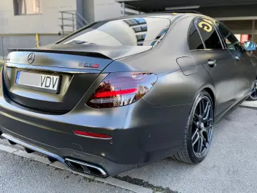 Mercedes-Benz E 63 AMG