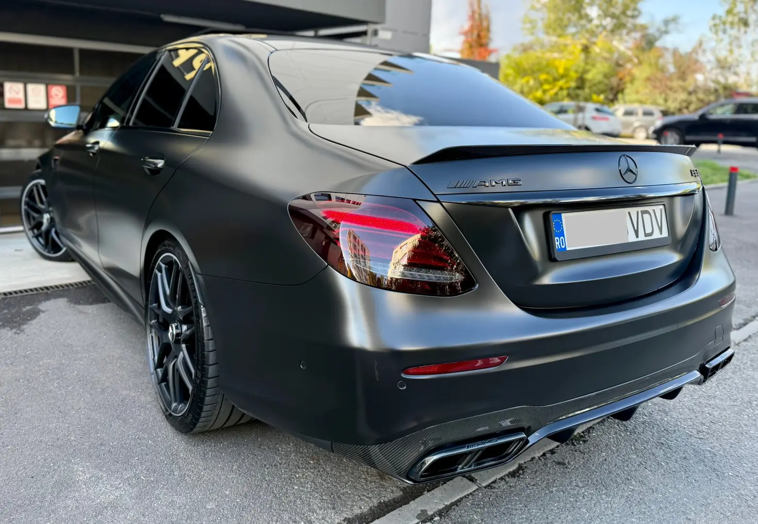 Mercedes-Benz E 63 AMG