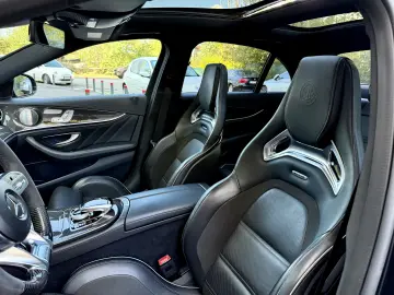 Mercedes-Benz E 63 AMG